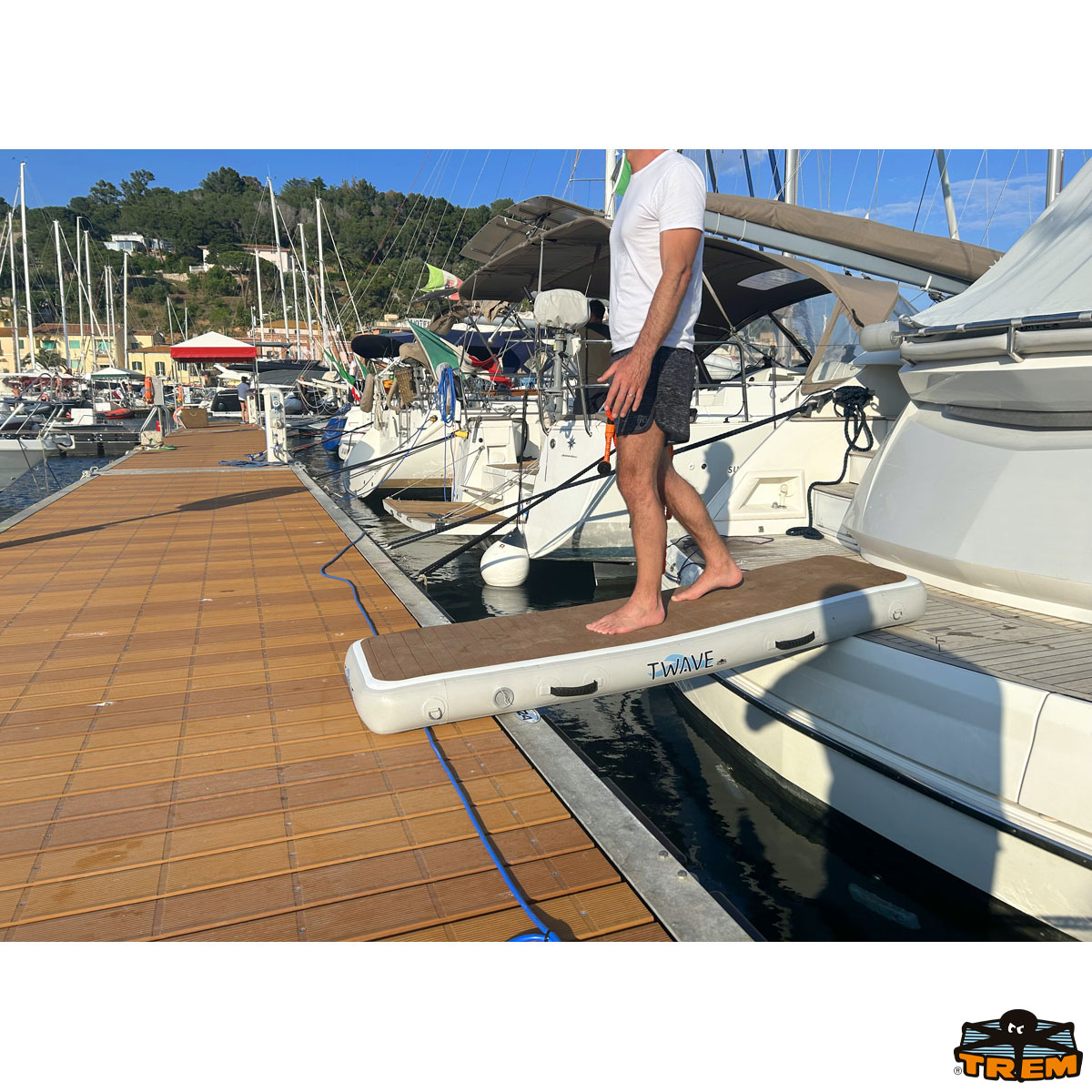 Immagine Passerella gonfiabile galleggiante T-WAVE